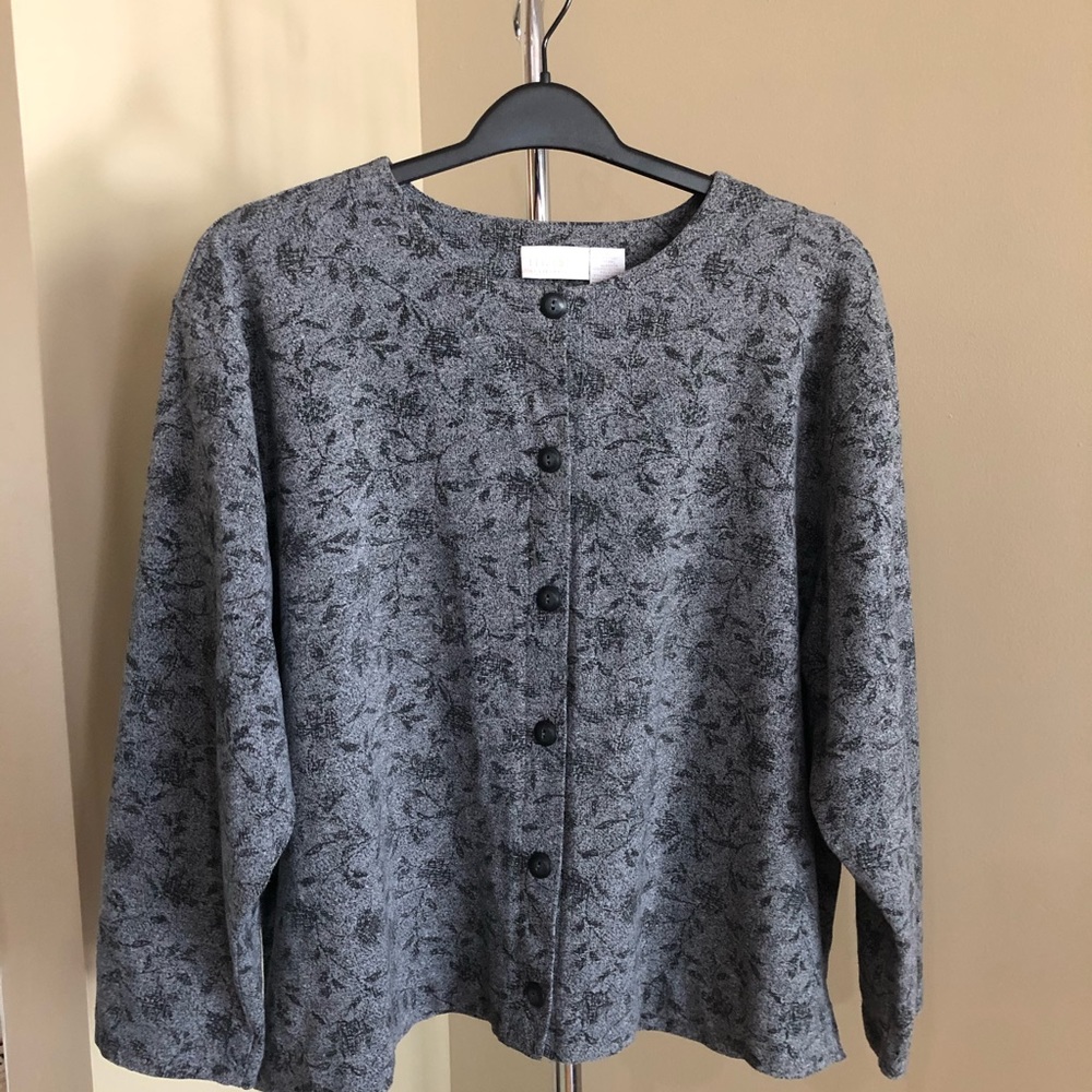 Elizabeth by Liz Claiborne top